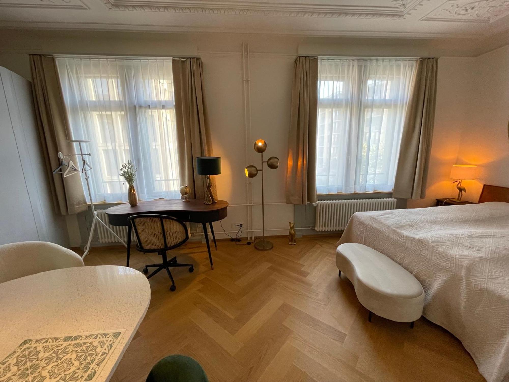Apartemen Exclusive One Next To Main Station Zurich